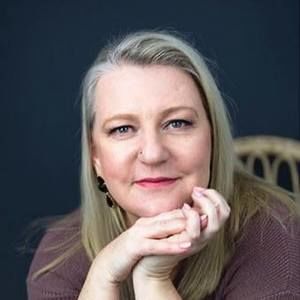 Meet your Posher, Carla